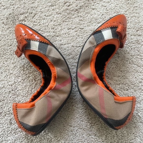 Authentic Burberry ballerina size 38 - Picture 2 of 8